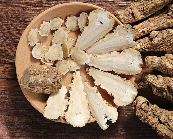 當(dāng)歸粉碎混合生產(chǎn)線