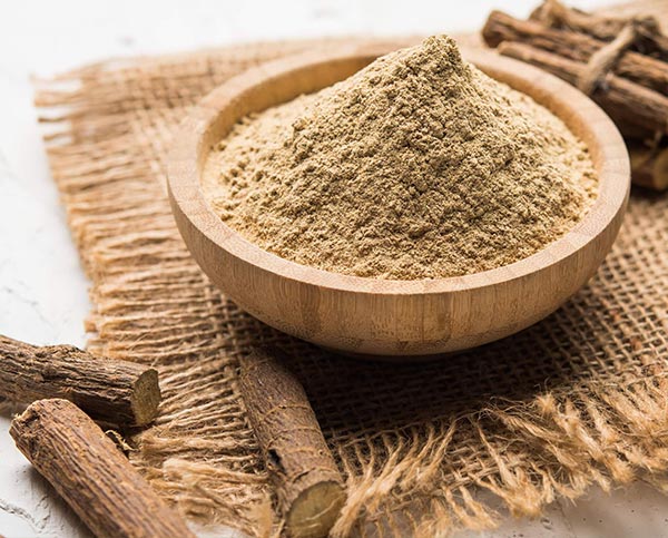 甘草粉碎混合生產(chǎn)線